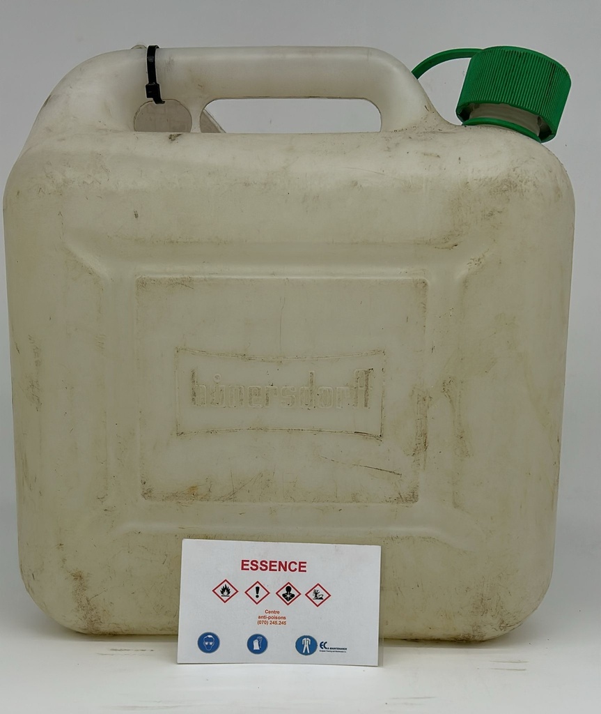 ESSENCE 4 T bidon 10L