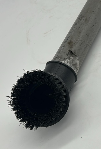 [44-06-028] Tube PVC Aspirateur + brossette ( nettoyage )
